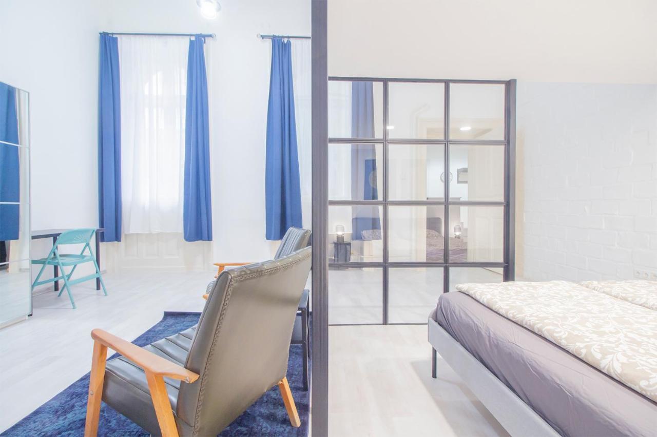 Industrial Double Loft Apartment Budapest Kültér fotó